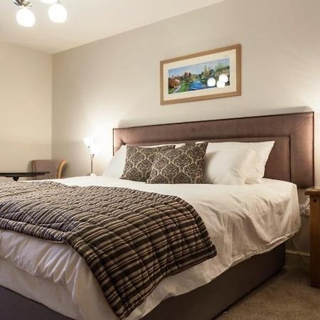 Parkers House Bed & Breakfast Ньютаун Екстер'єр фото